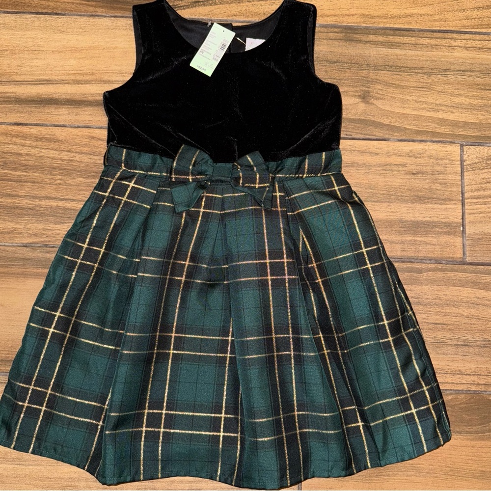 Girls Sz 5T Sleeveless Holiday Dress Black Velour Top w/Green & Gold Plaid Skirt